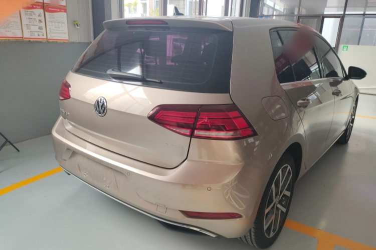 Volkswagen Golf 2020 изображение автомобиля #7