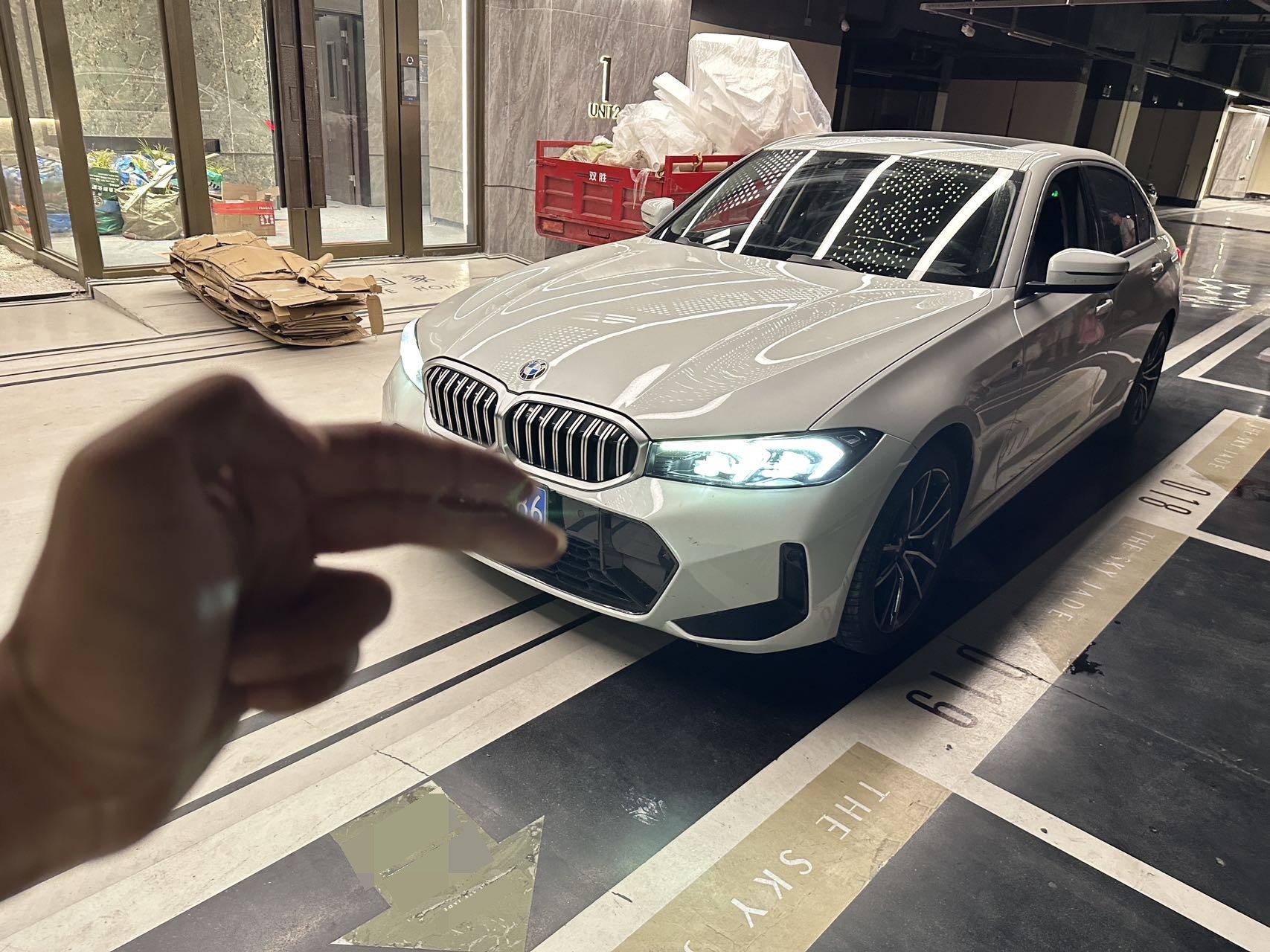 BMW 3 Series 2023 car image 