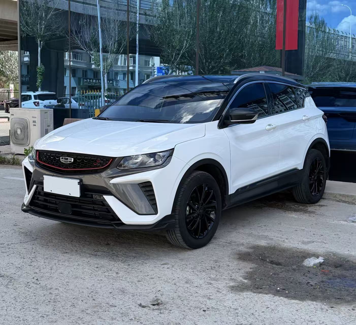 GEELY Coolray 2022 GEELY Coolray 2022 car image