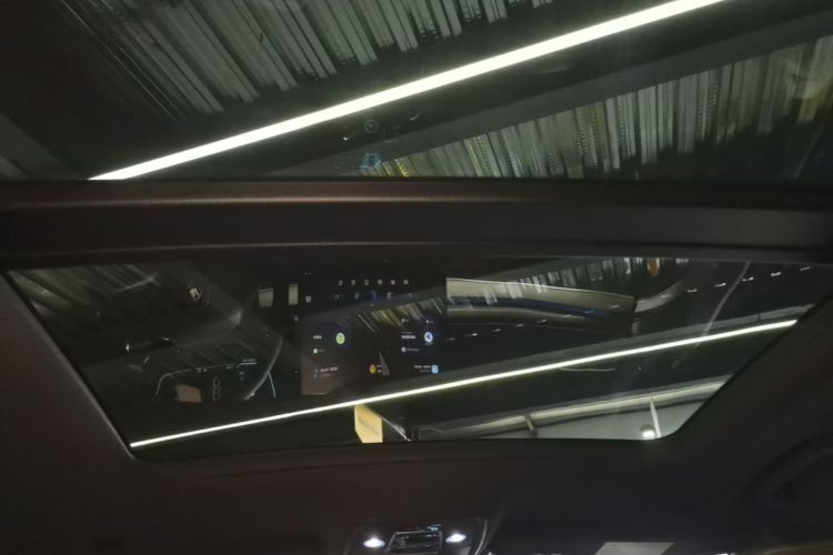 BYD Han 2023 car image #20