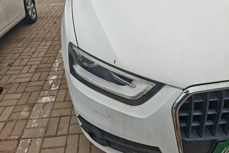 Audi Q3 2016 car image #8