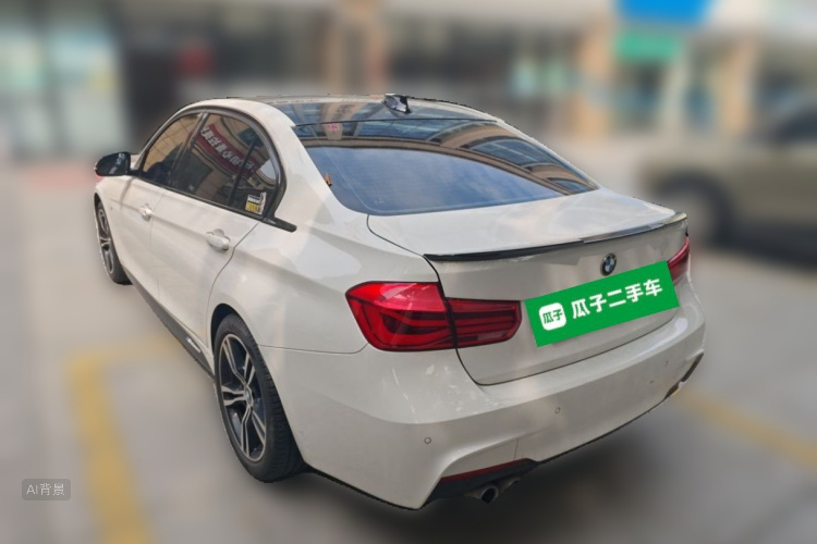 BMW 3 Series 2018 car image #5