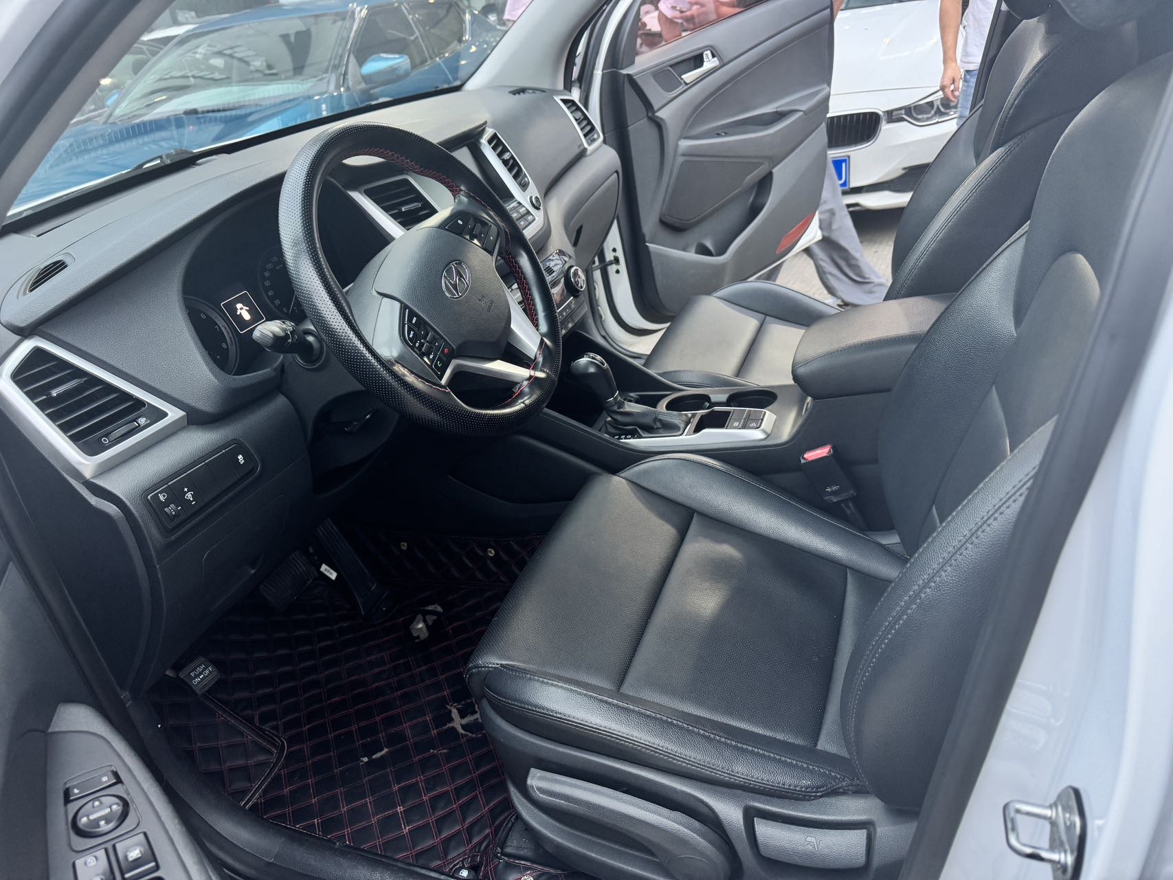 Hyundai Tucson 2017 #2 Hyundai Tucson 2017 car image #2