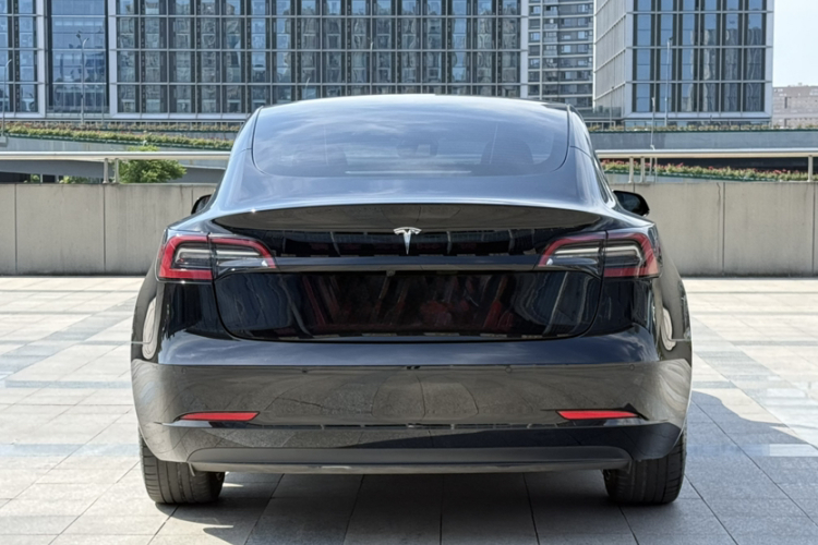 Tesla Model 3 2022 #7 Tesla Model 3 2022 immagine di auto #7
