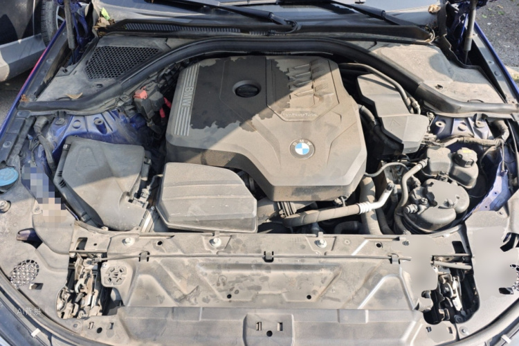BMW 3 Series 2019 #22 BMW 3 Series 2019 car image #22
