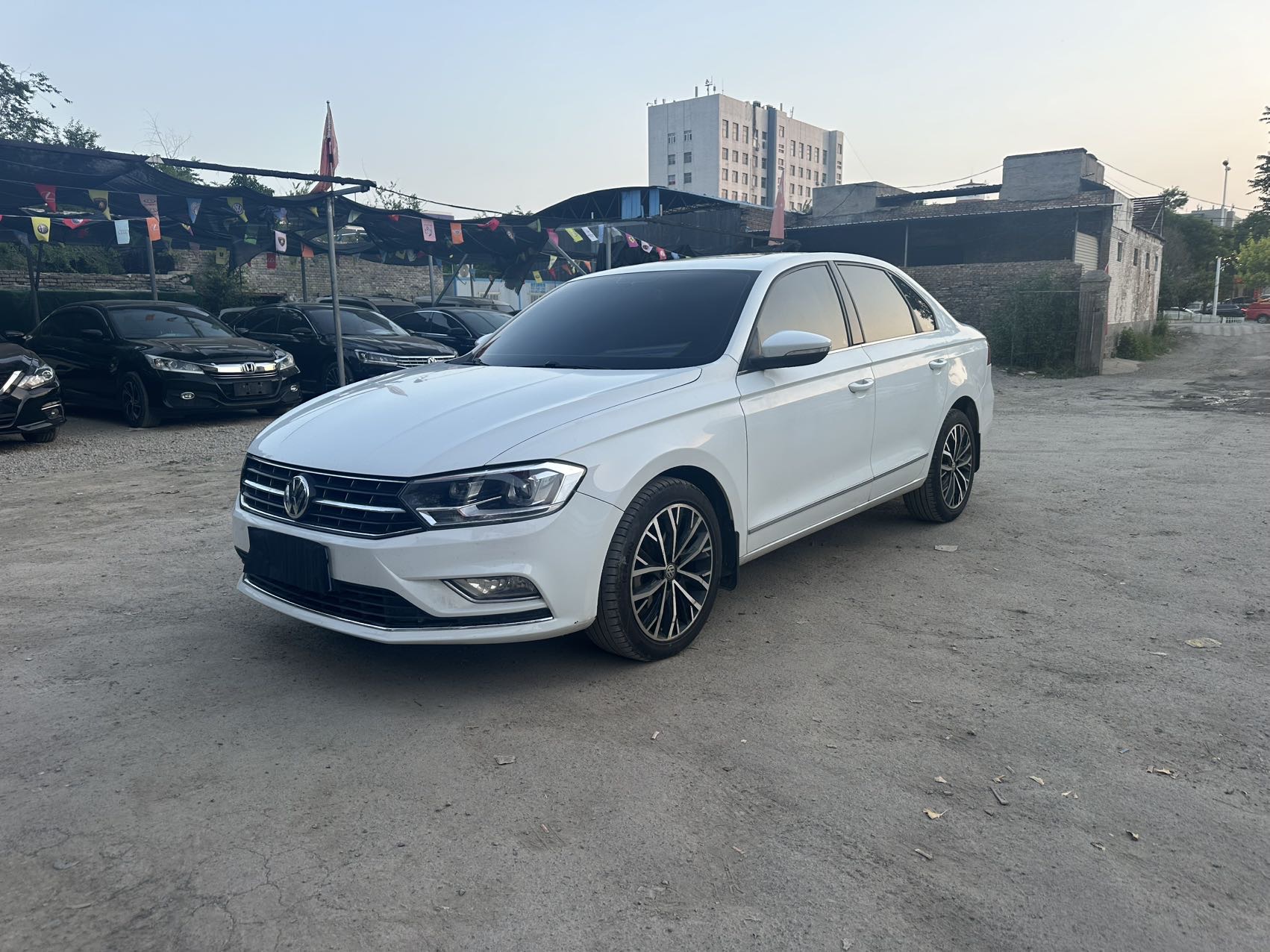 Volkswagen Bora 2018 immagine di auto 