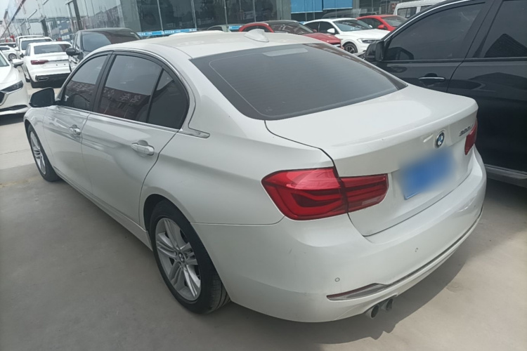 BMW 3 Series 2017 car image #5