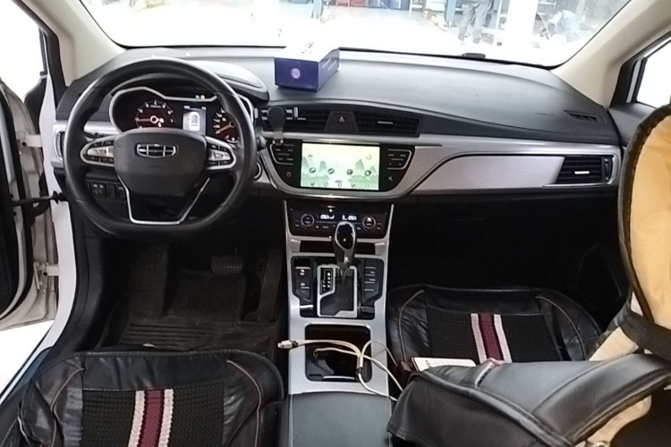 GEELY Emgrand GS 2019 car image #10