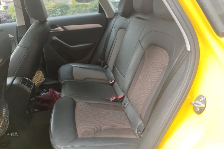 Audi Q3 2018 #19 Audi Q3 2018 car image #19