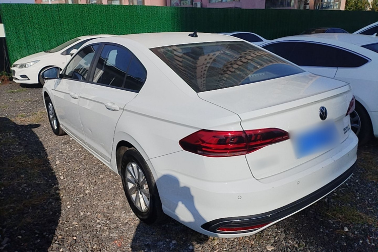 Volkswagen Bora 2023 car image #7