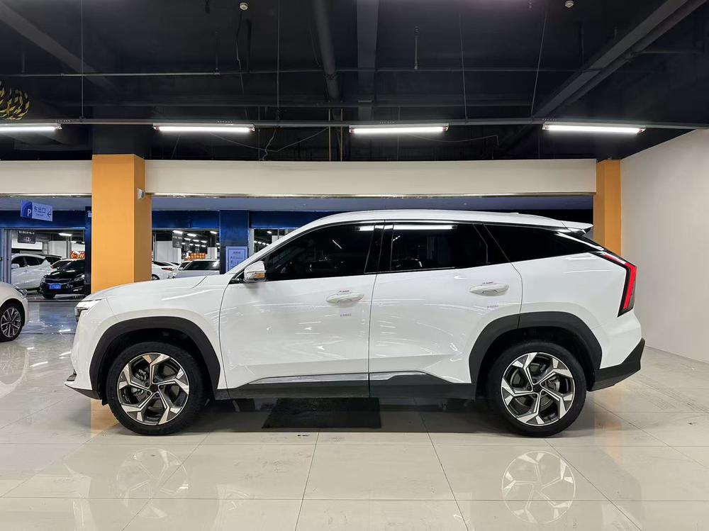 GEELY Boyue L 2024 car image #4