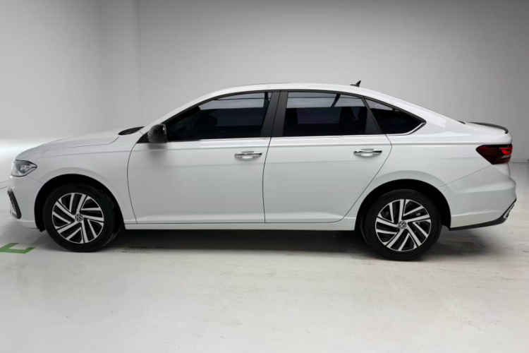 Volkswagen Lavida 2024 imagen de coche #7