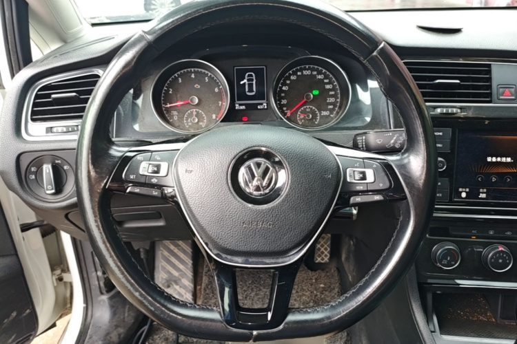 Volkswagen Golf 2019 #11 Volkswagen Golf 2019 car image #11