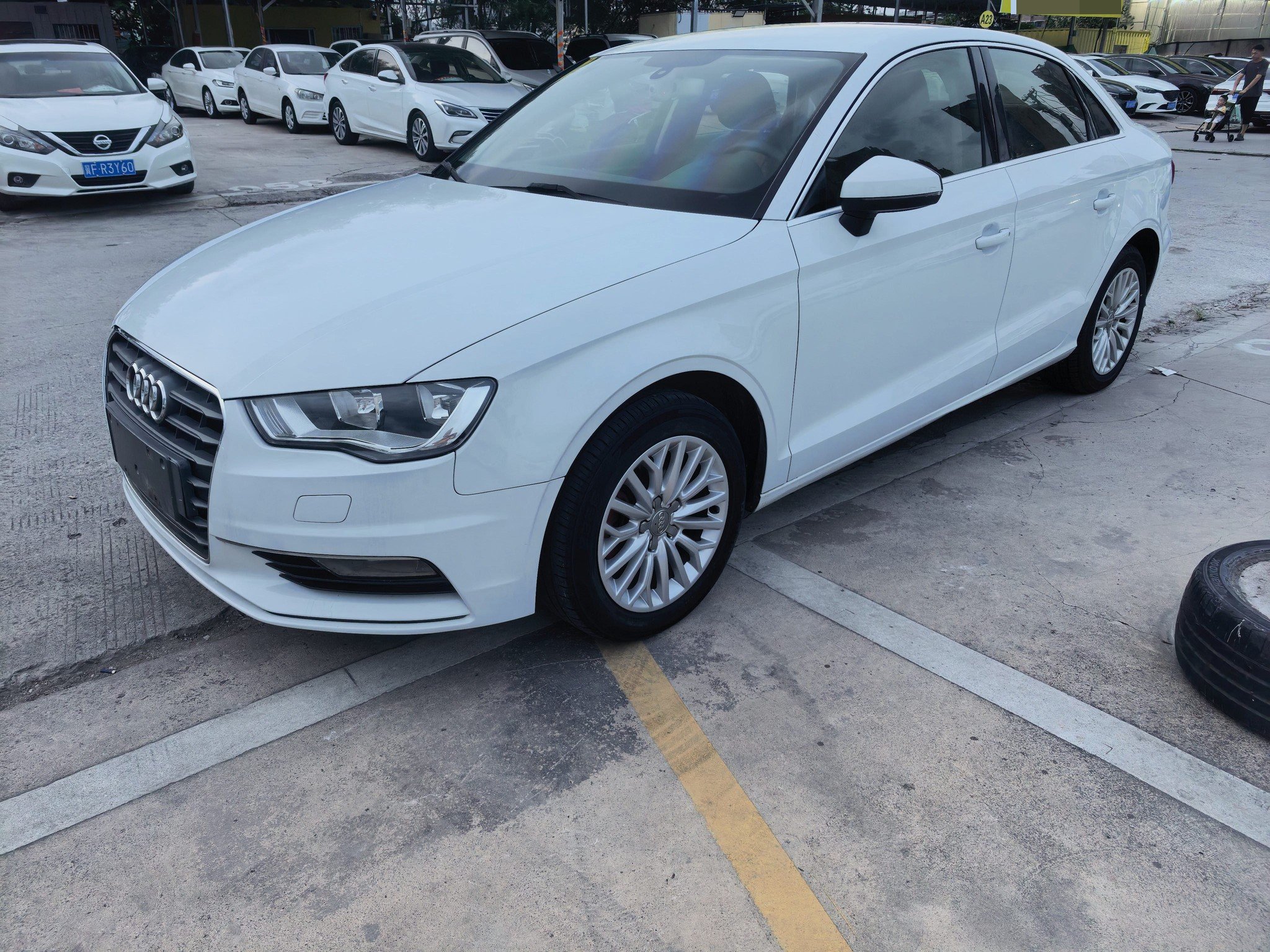 2016 2016 car image