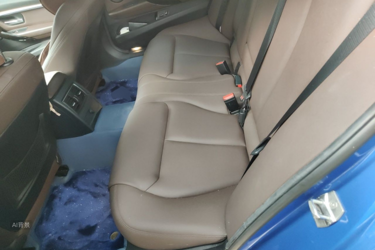BMW 3 Series 2019 #19 BMW 3 Series 2019 car image #19