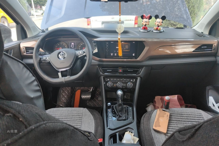 Volkswagen Tharu 2020 car image #11