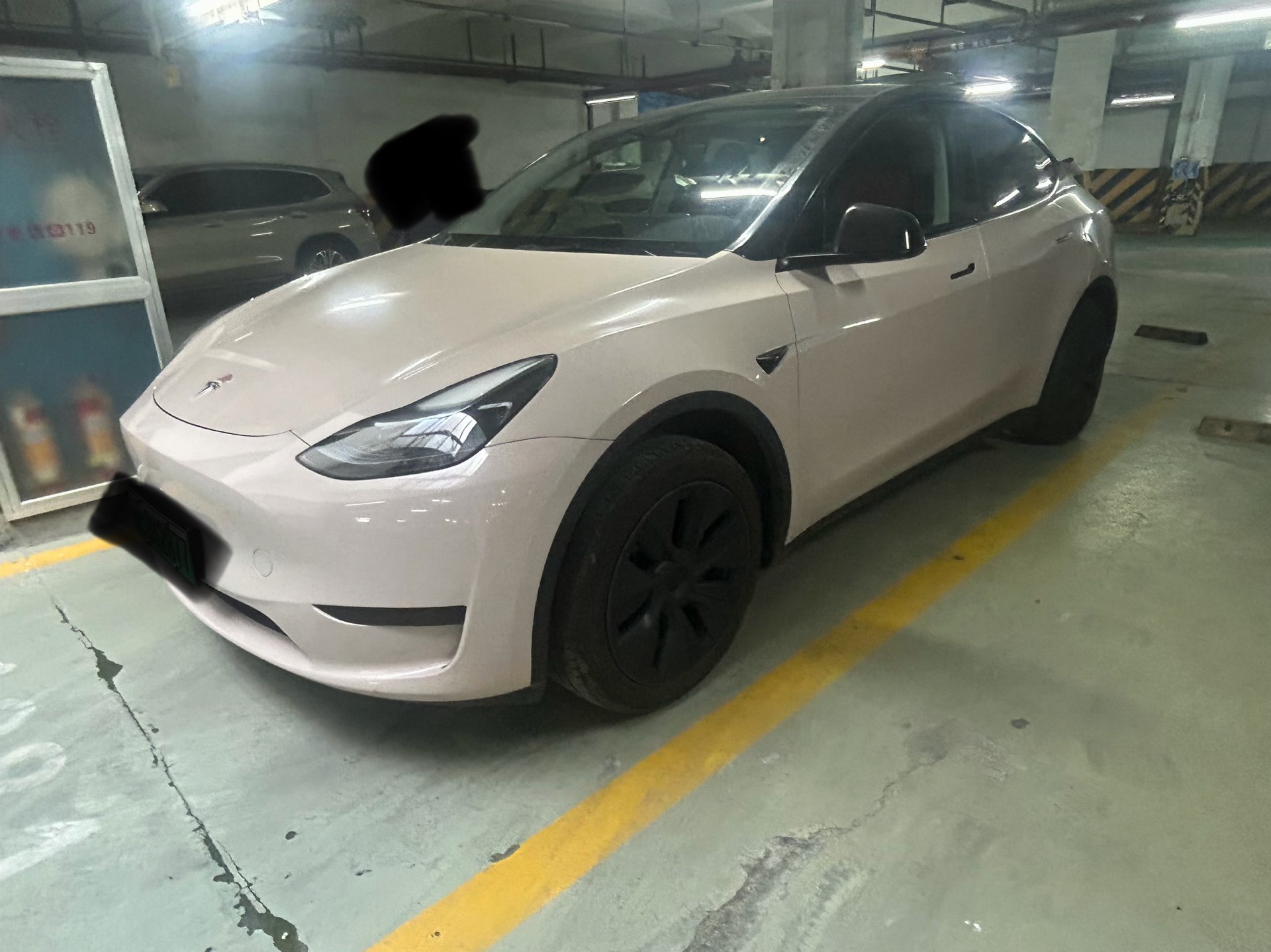 Tesla Model Y 2024 Tesla Model Y 2024 car image