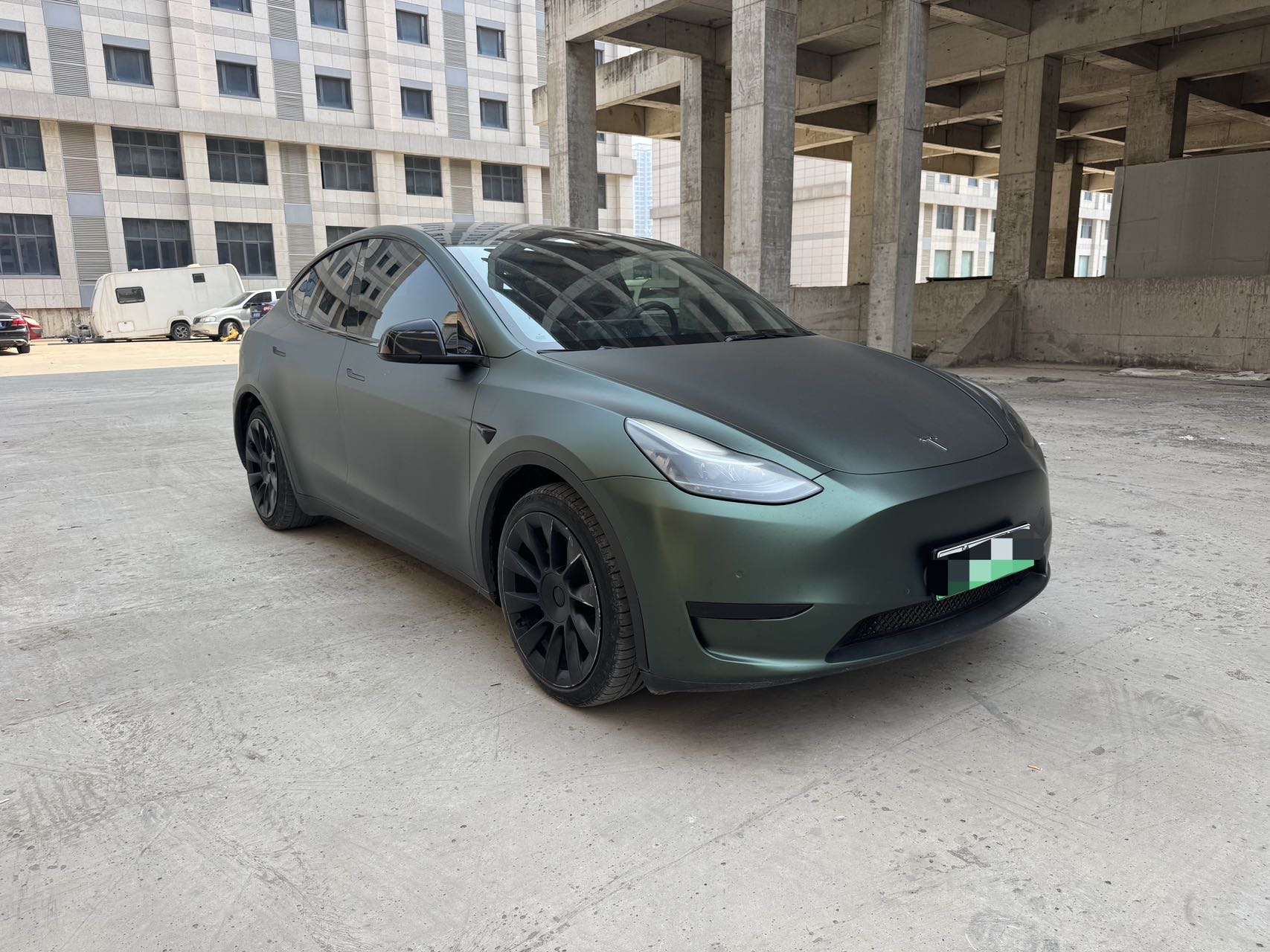 Tesla Model Y 2022 car image #5