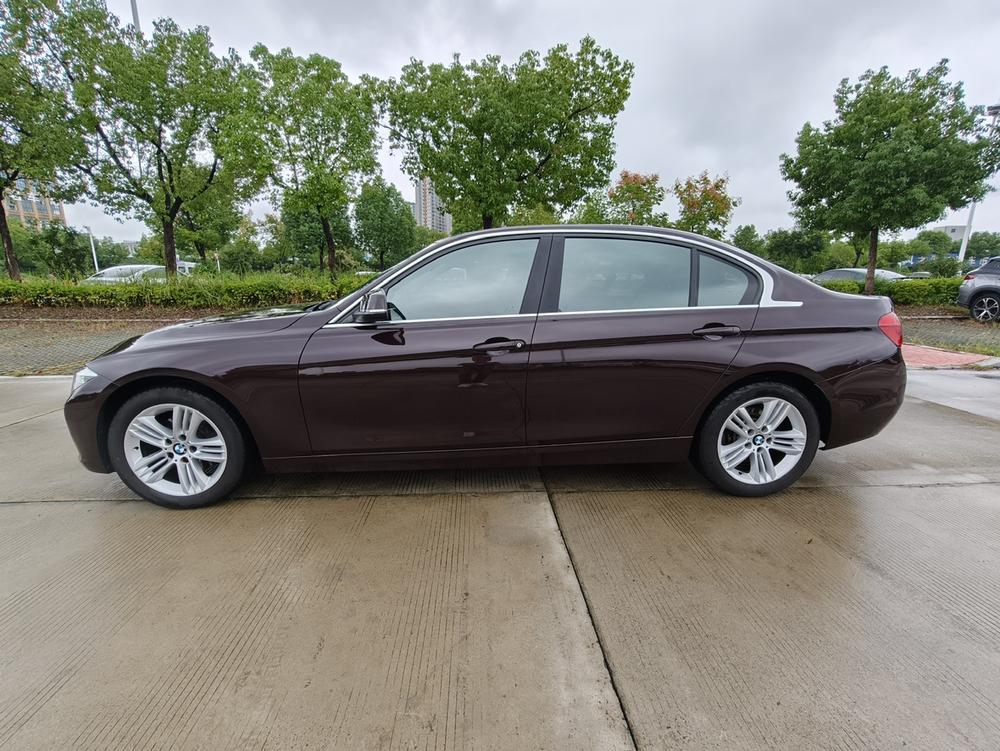 BMW 3 Series 2017 #4 BMW 3 Series 2017 car image #4
