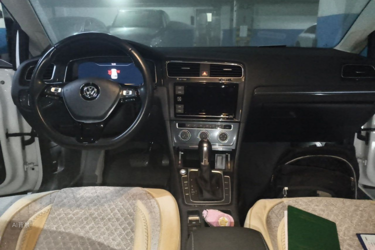 Volkswagen Golf 2019 #11 Volkswagen Golf 2019 car image #11