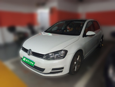 Volkswagen Golf 2015 immagine di auto 