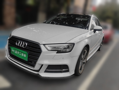 Audi A3 2018 car image 