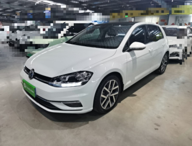 Volkswagen Golf 2020 car image 