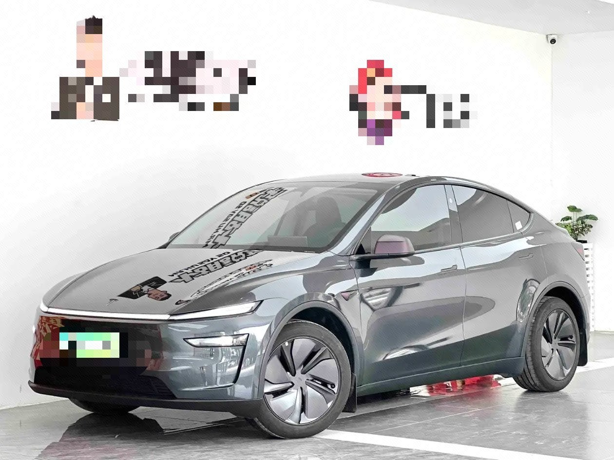 Tesla Model Y 2025 car image 