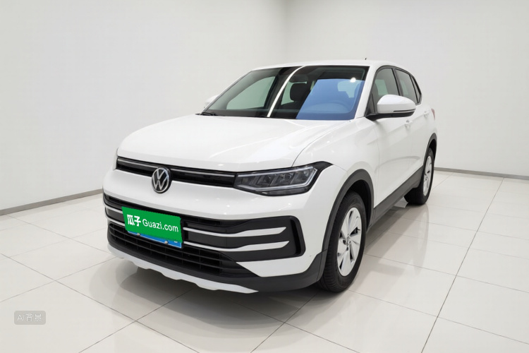 Volkswagen Tharu 2025 car image #2