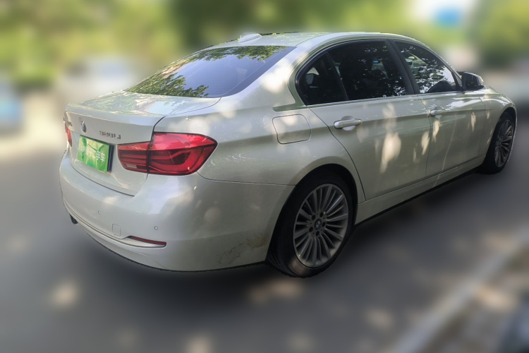 BMW 3 Series 2017 car image #7