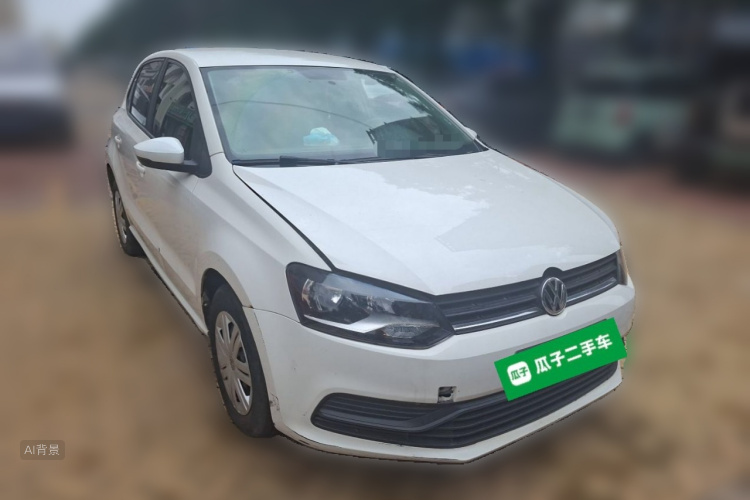Volkswagen Polo 2015 car image #4