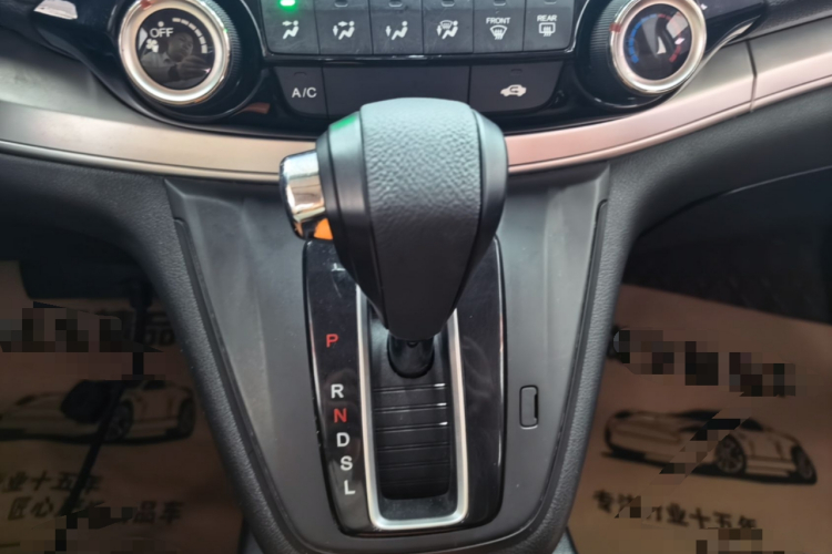 Honda CR-V 2017 car image #14