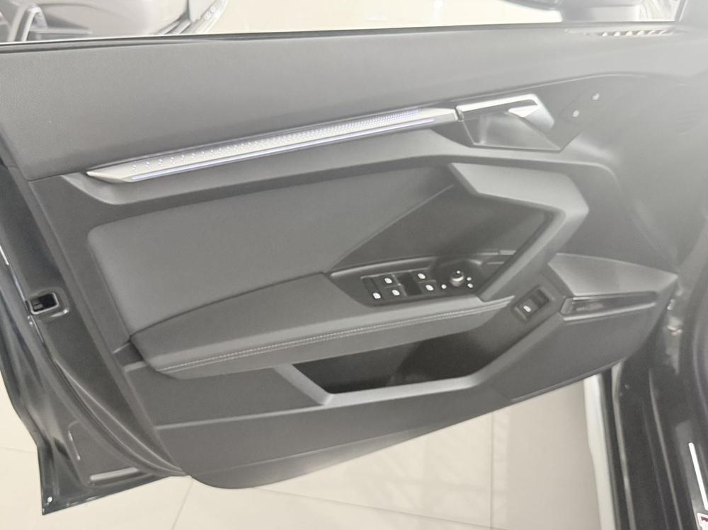 Audi A3 2022 immagine di auto #12