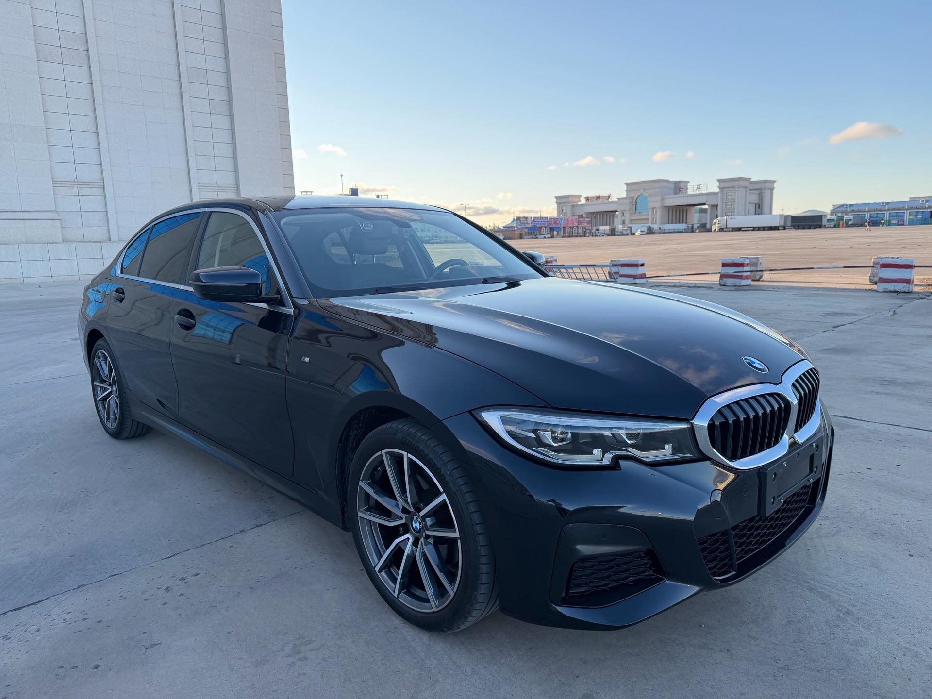 BMW 3 Series 2022 imagen de coche #3