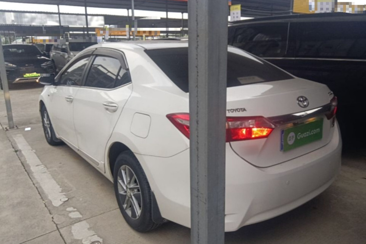 Toyota Corolla 2015 #5 Toyota Corolla 2015 car image #5