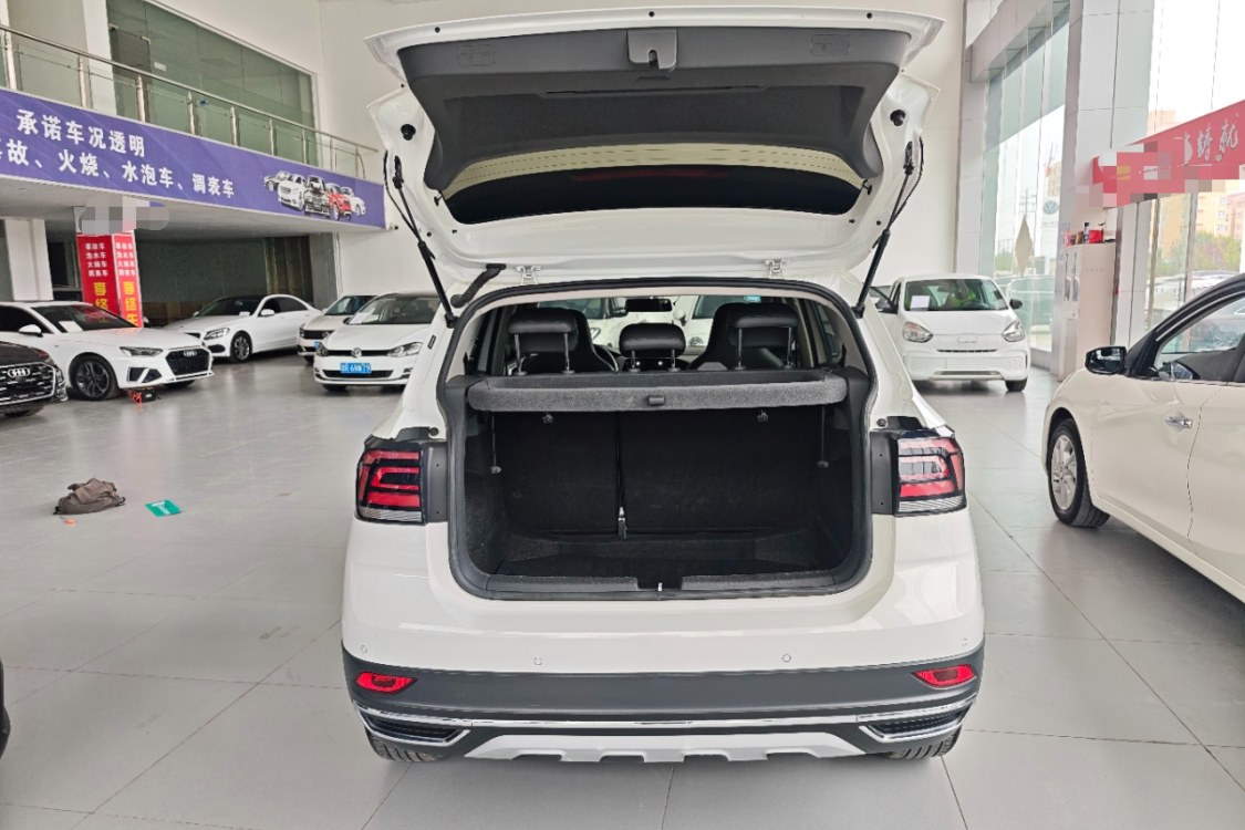 Volkswagen T-Cross 2019 #5 Volkswagen T-Cross 2019 صورة سيارة #5