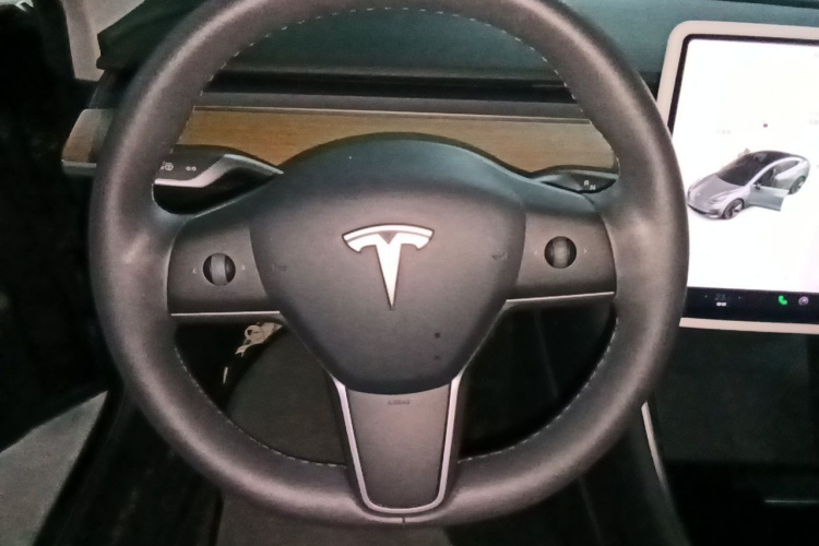 Tesla Model 3 2020 #11 Tesla Model 3 2020 car image #11