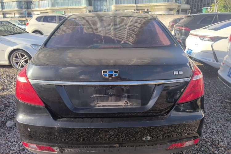 GEELY Emgrand 2017 car image #6
