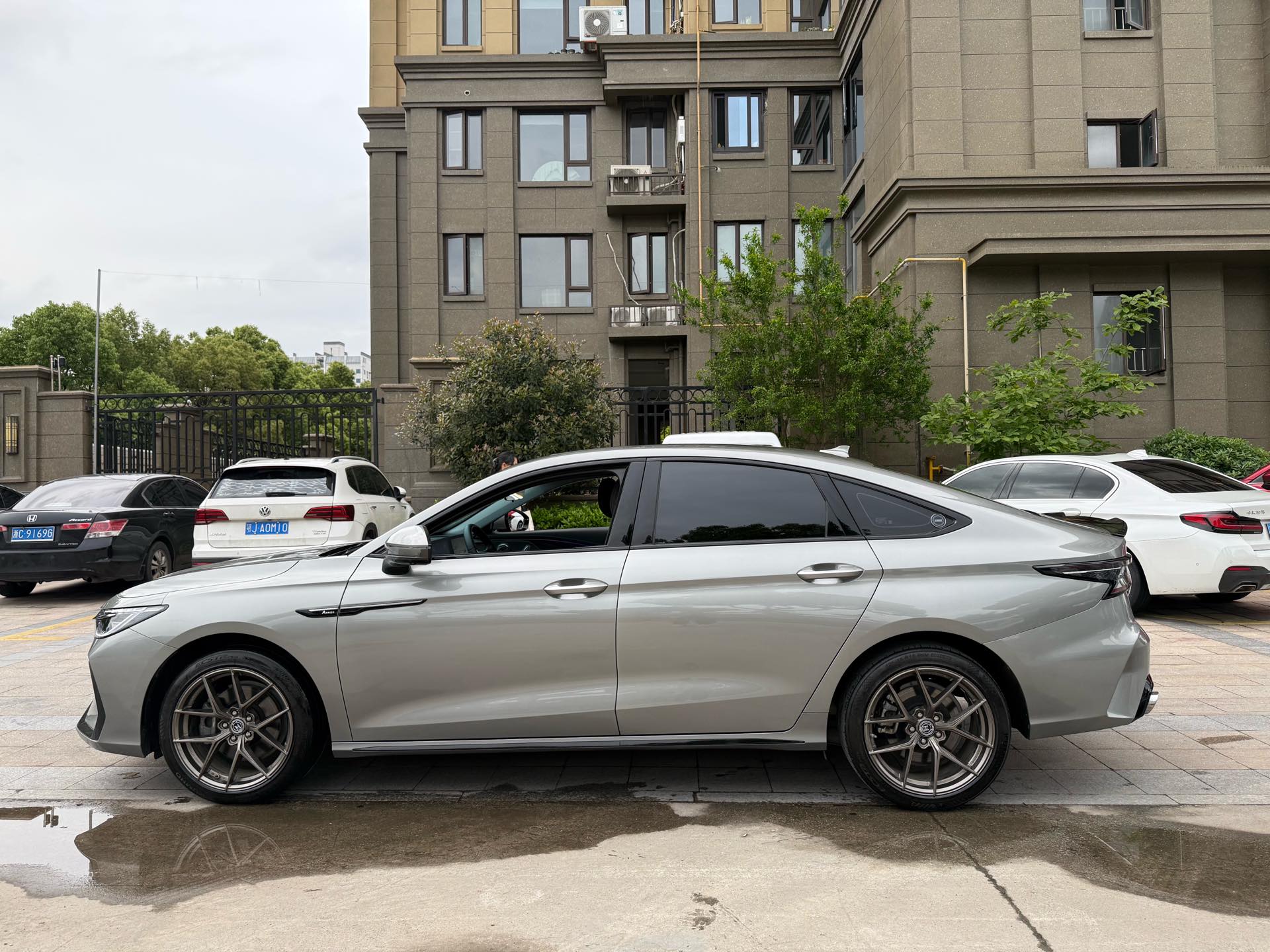 Chery Arrizo 8 2024 car image #4