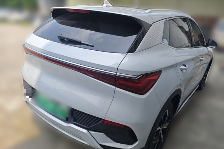 BYD Yuan Plus 2023 immagine di auto #7