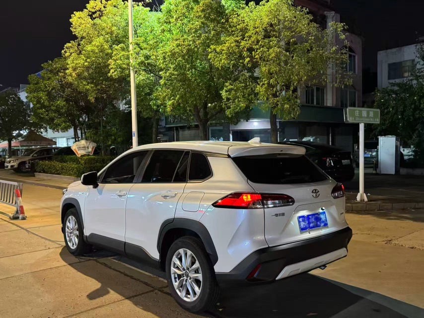 Toyota Corolla Cross 2024 car image #4