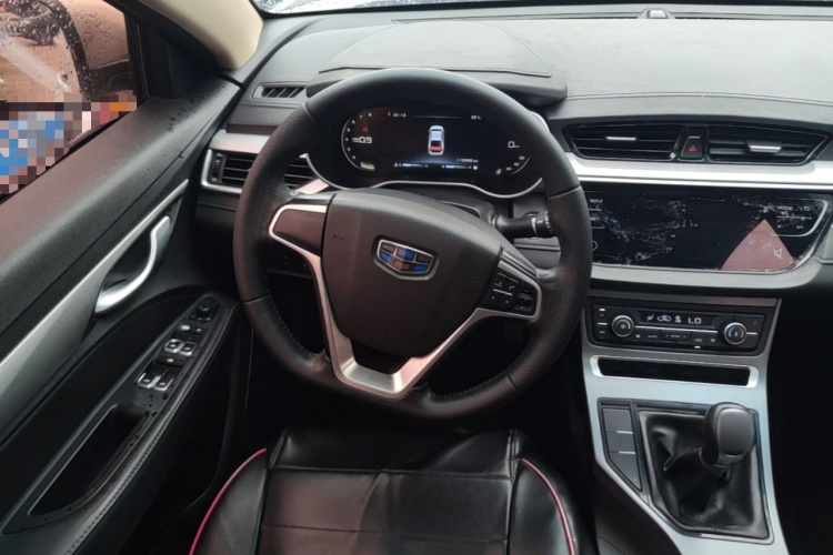 GEELY Emgrand 2018 #11 GEELY Emgrand 2018 car image #11