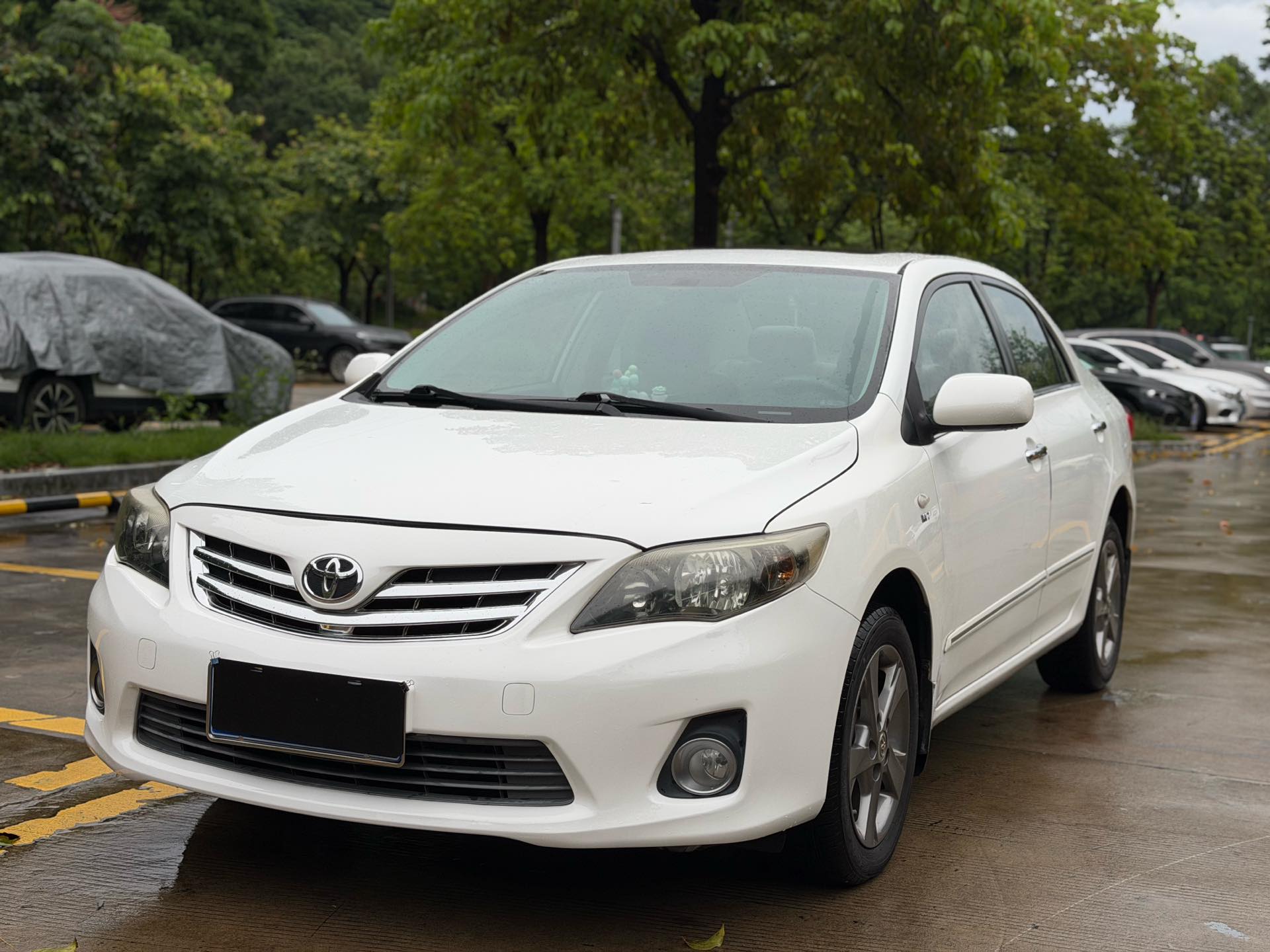 Toyota Corolla 2012 Toyota Corolla 2012 car image