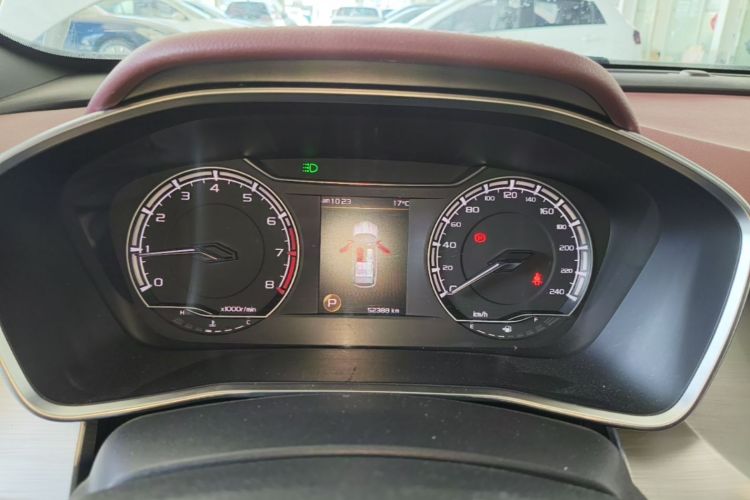 GEELY Coolray 2020 car image #12