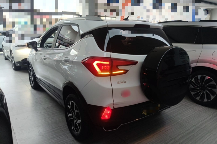 BYD Yuan Pro 2023 car image #5