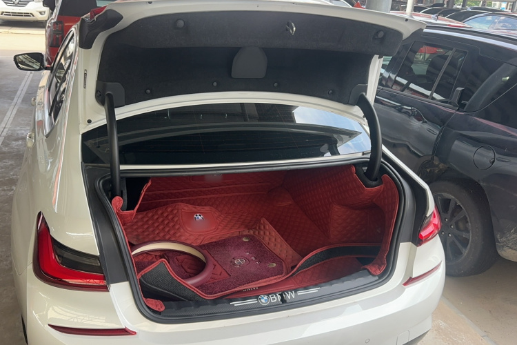BMW 3 Series 2022 #20 BMW 3 Series 2022 car image #20