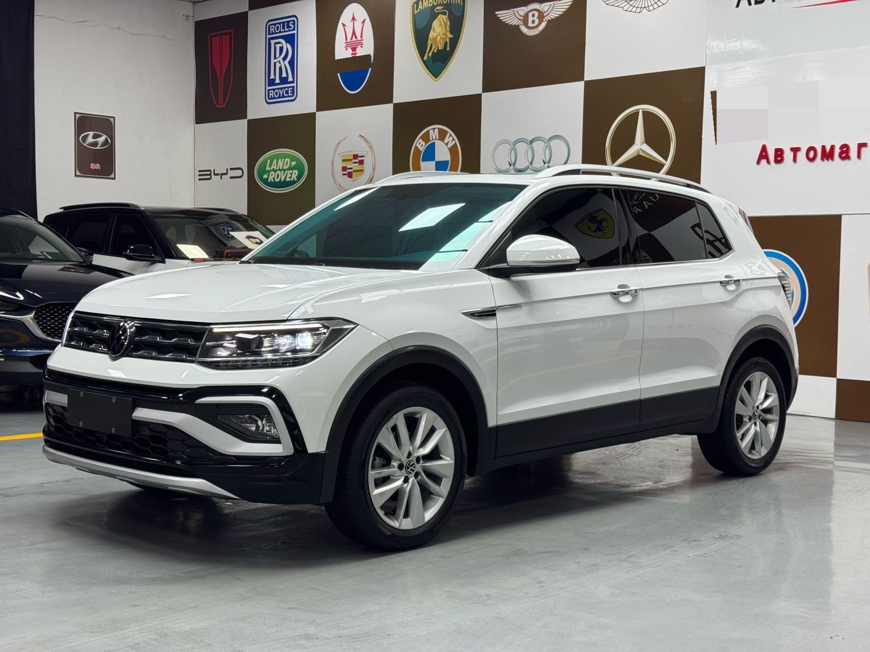 Volkswagen T-Cross 2023 Volkswagen T-Cross 2023 car image
