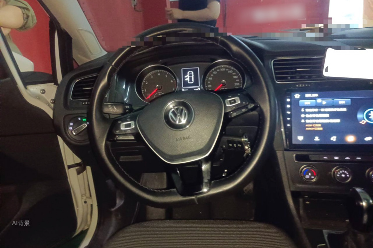 Volkswagen Golf 2018 car image #12