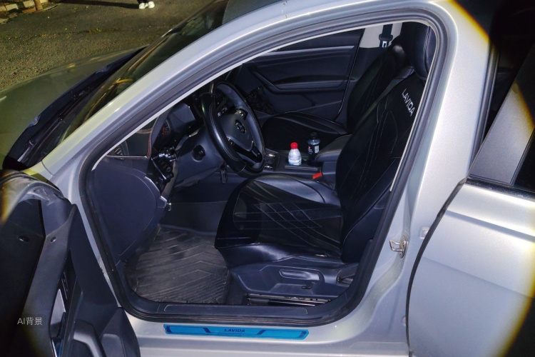 Volkswagen Lavida 2018 #17 Volkswagen Lavida 2018 car image #17