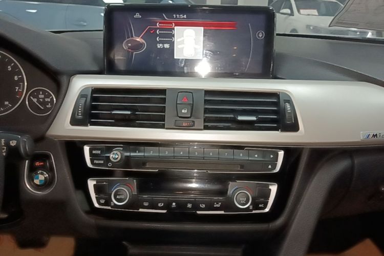 BMW 3 Series 2015 #13 BMW 3 Series 2015 car image #13